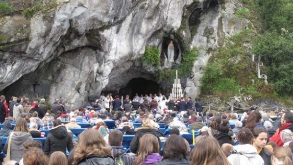 Son engagement au service des malades à Lourdes